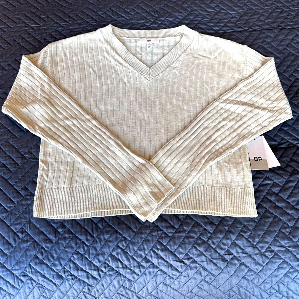 BP Ecru Cropped Lightweight Jersey Size L NWT
